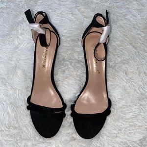 Allegra K Suede Black 1in Heels